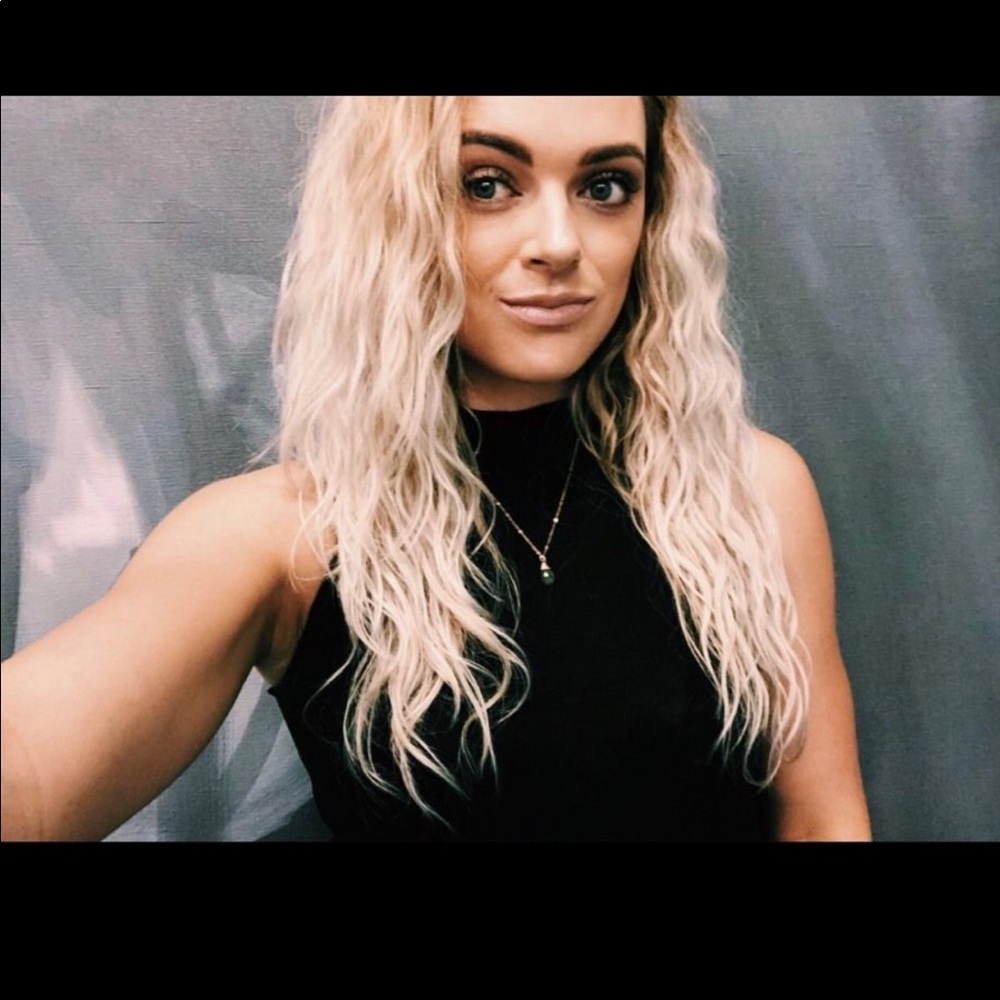 Meet your Posher, Danya